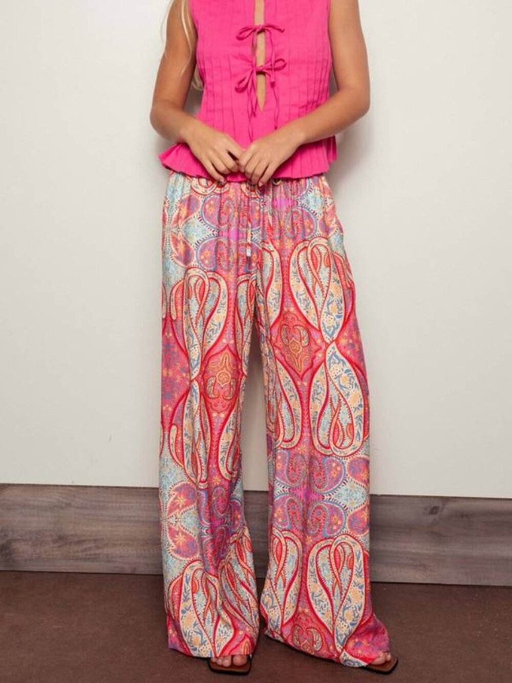 Paisley Print Wide-Leg Statement Pants